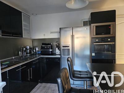 Maison - 120 m² - 6 pièces