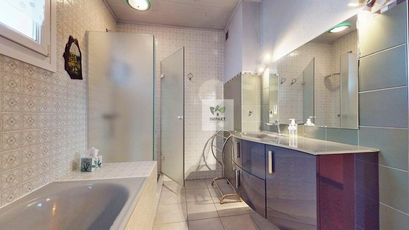 Maison - 123 m² - 6 pièces