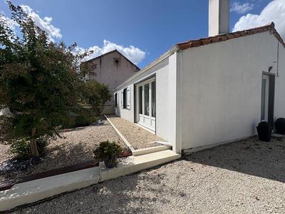 Maison - 98 m² - 5 pièces