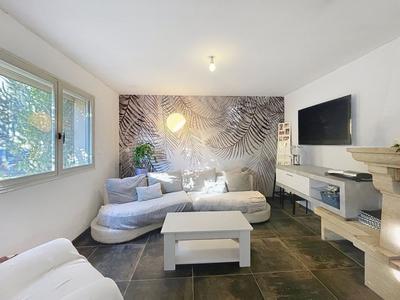 Maison - 107 m² - 5 pièces