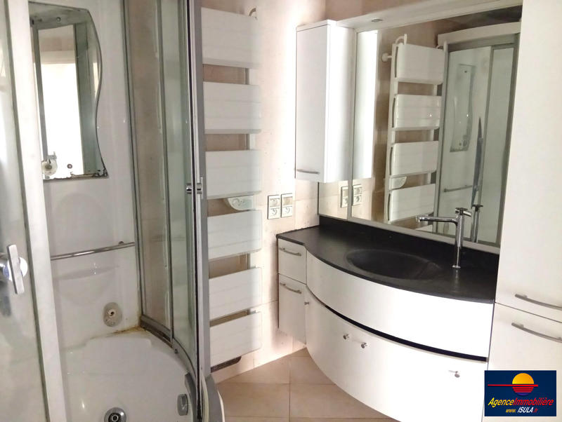 Appartement - 79 m² - 4 pièces