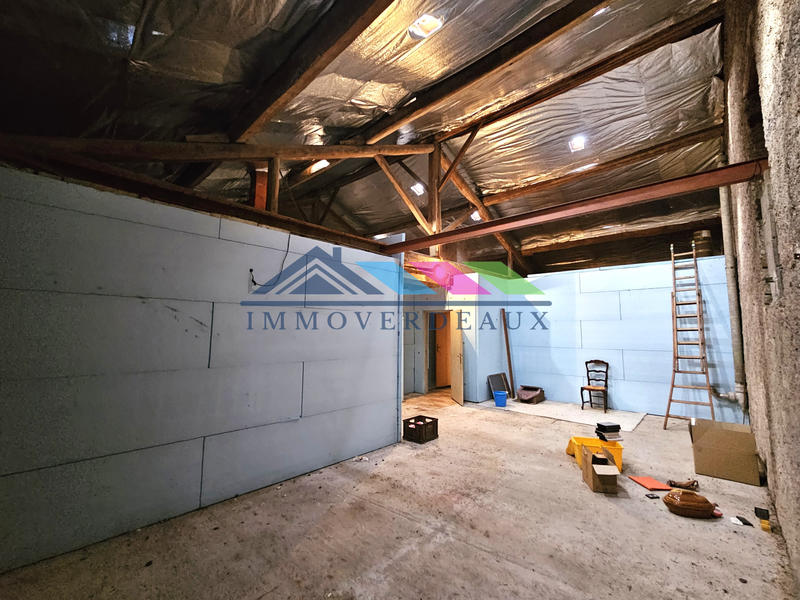 Maison - 184 m² - 7 pièces