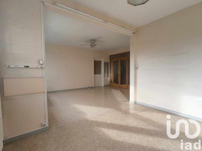 Appartement - 77 m² - 4 pièces