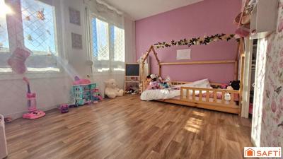 Appartement - 106 m² - 5 pièces