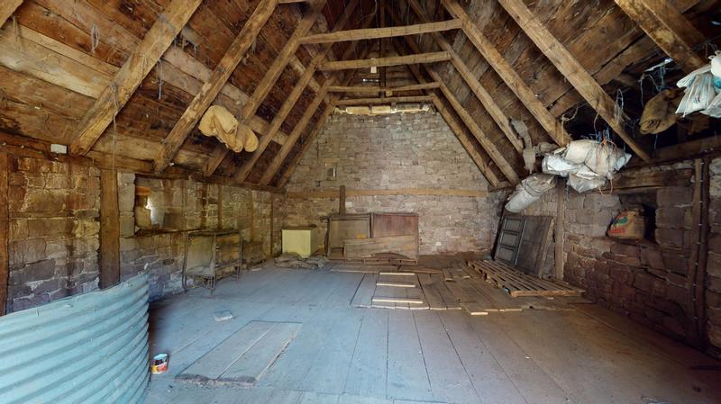 Maison ancienne - 166 m² - 7 pièces