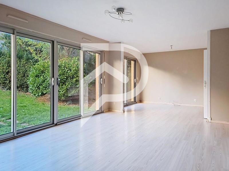 Appartement - 83 m² - 4 pièces