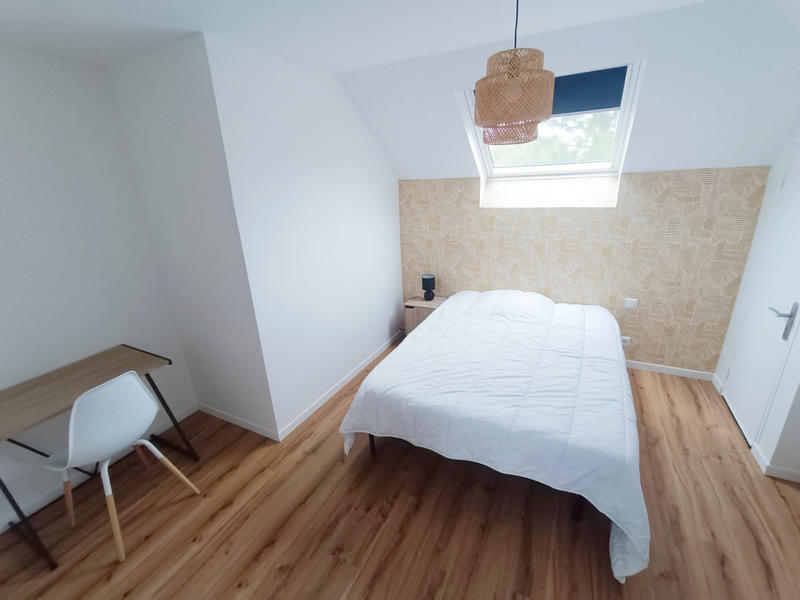 Appartement - 95 m² - 5 pièces