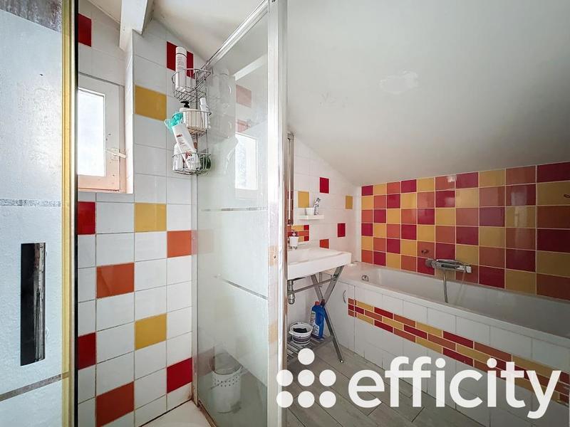 Maison - 167 m² - 6 pièces