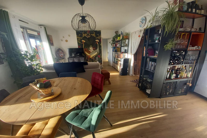 Appartement - 65 m² - 2 pièces