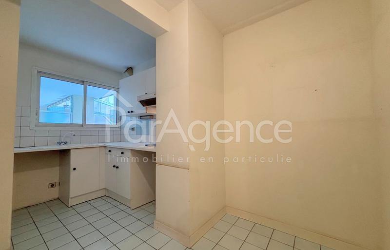 Appartement - 81 m² - 3 pièces
