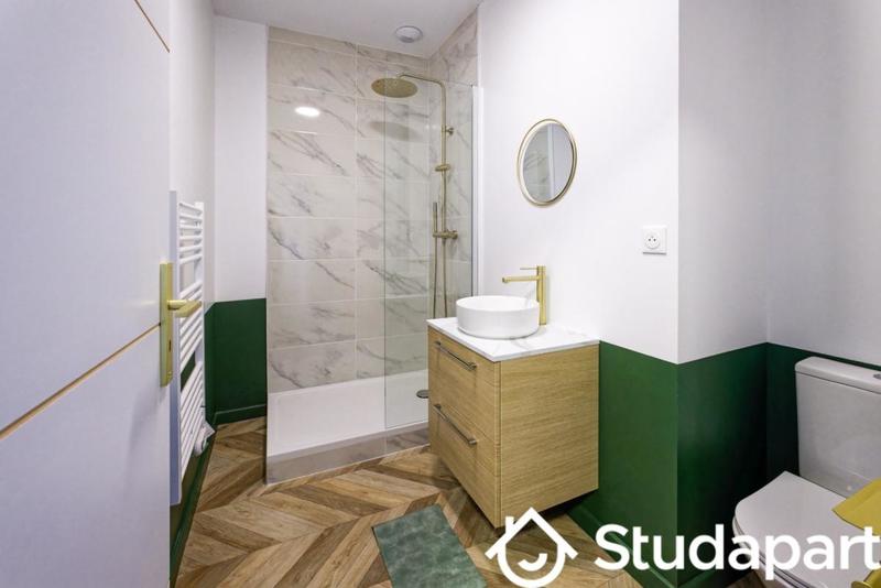 Chambre - 16 m² - 1 pièce