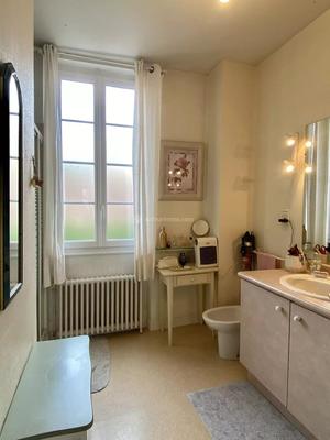 Appartement - 96 m² - 3 pièces