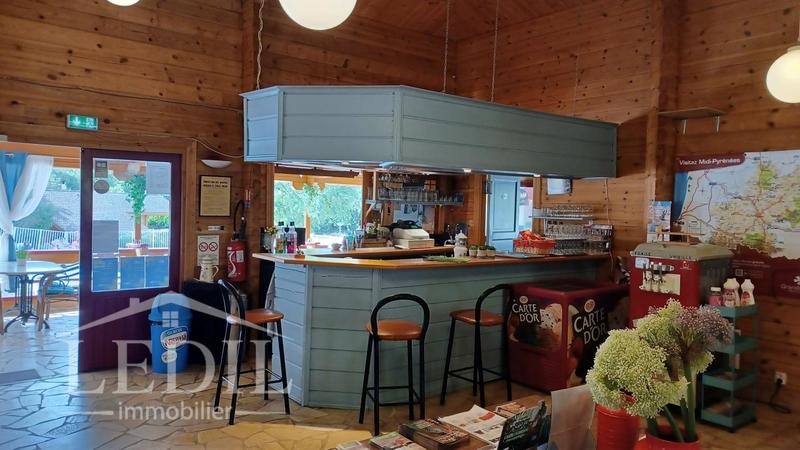 Local commercial - 325 m² - 2 pièces