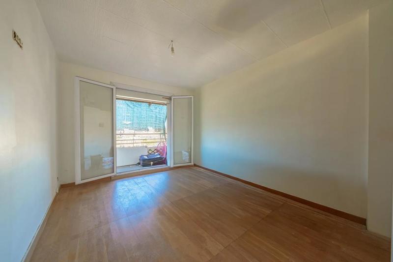 Appartement - 65 m² - 4 pièces