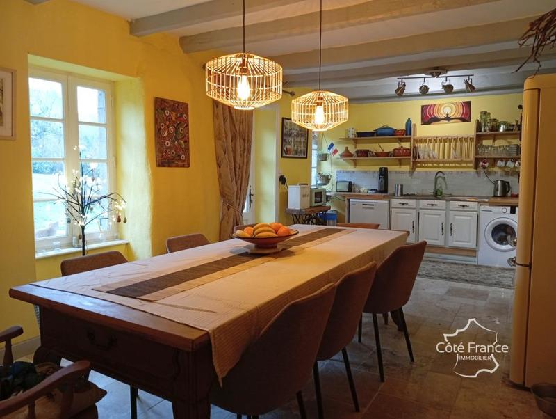 Villa - 192 m² - 7 pièces