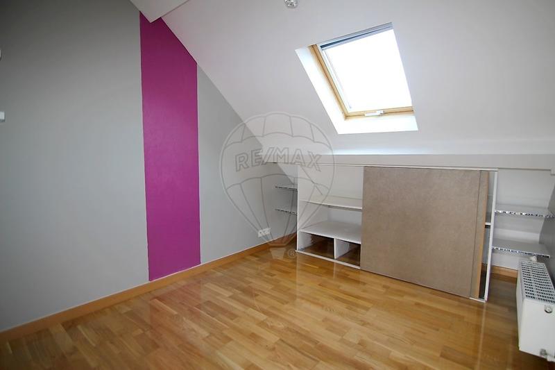 Maison - 130 m² - 8 pièces