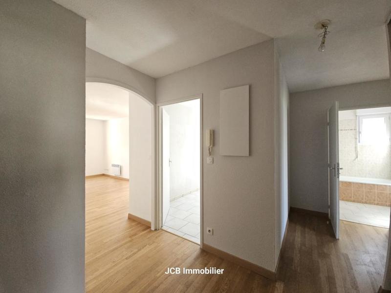Appartement - 80 m² - 4 pièces