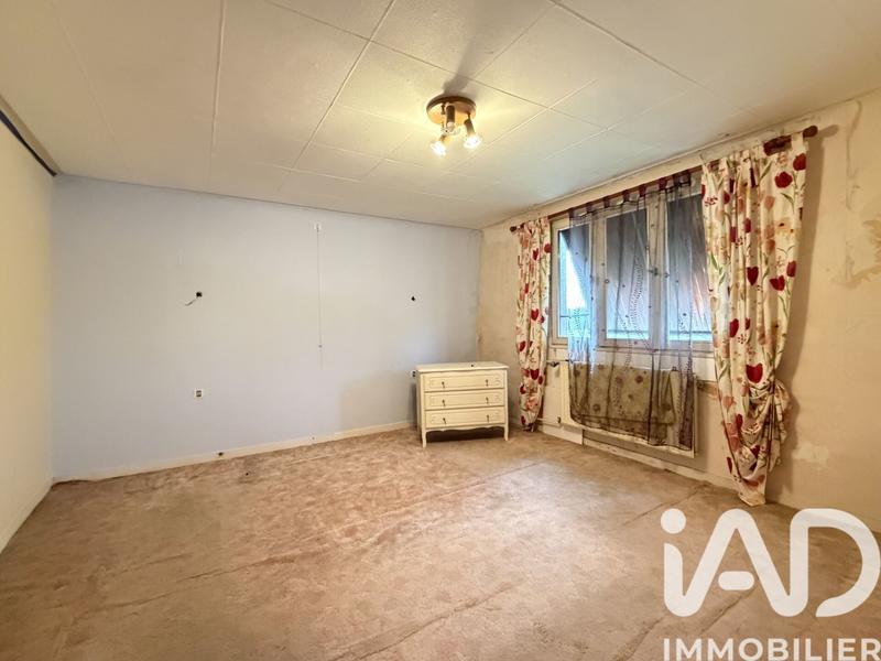 Maison - 248 m² - 7 pièces