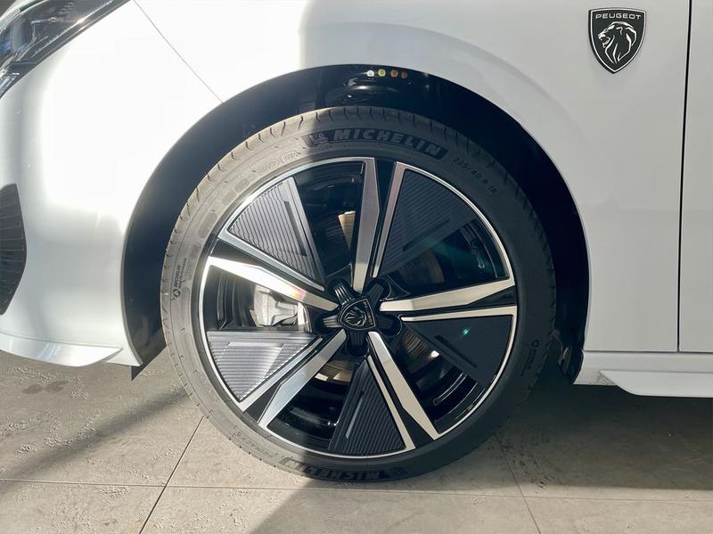 Peugeot 308 III 1.5 Bluehdi 130 Eat8 Gt