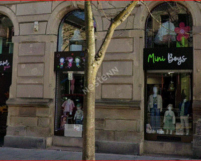 Local commercial - 153 m²