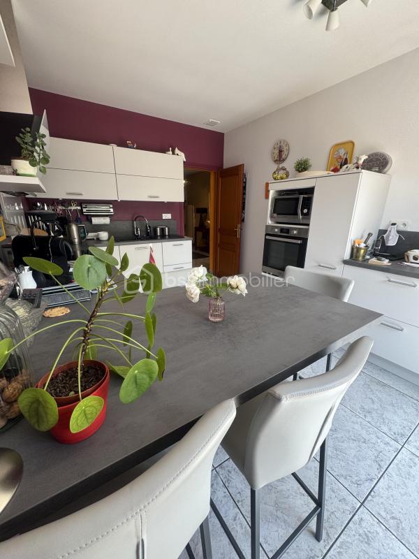 Pavillon - 186 m² - 8 pièces