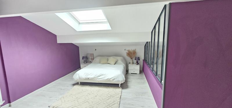 Maison - 220 m² - 5 pièces