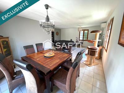 Maison - 163 m² - 8 pièces