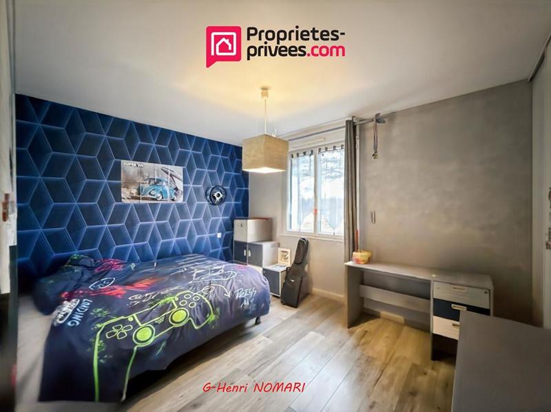 Maison - 152 m² - 7 pièces