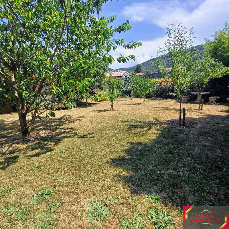 Maison de village - 250 m² - 8 pièces