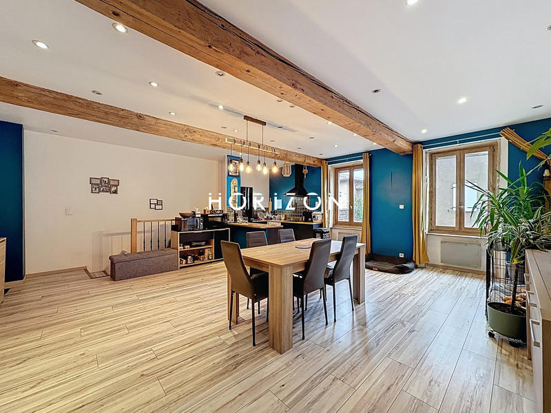 Maison - 108 m² - 4 pièces