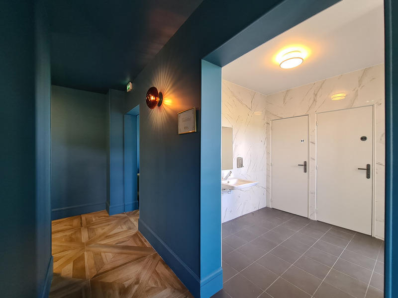 Propriété - 400 m² - 15 pièces