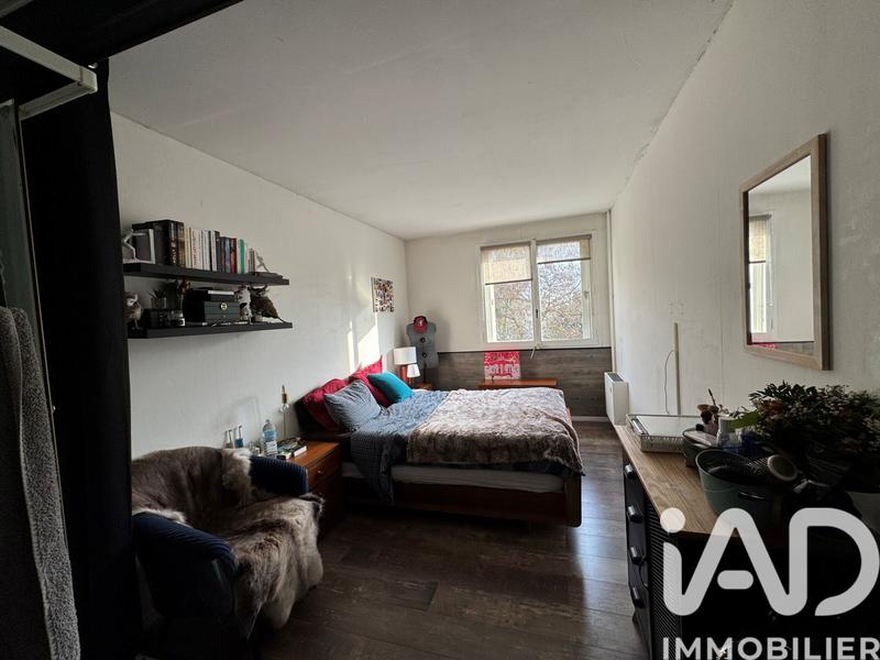 Appartement - 82 m² - 5 pièces