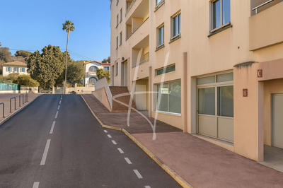 Fonds de commerce - 117 m²