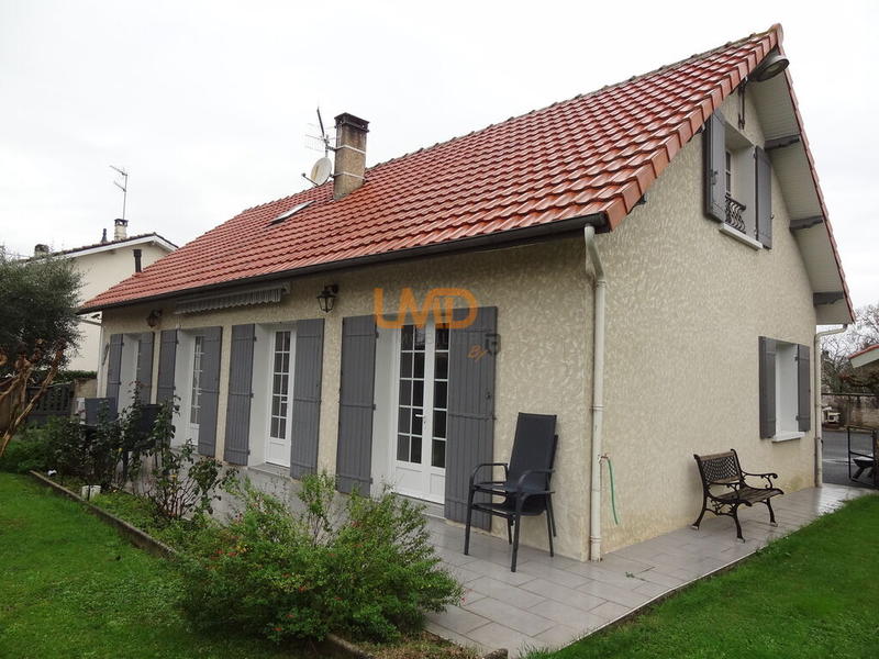 Maison - 139 m² - 7 pièces