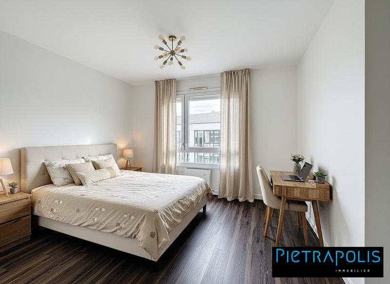 Appartement - 88 m² - 4 pièces