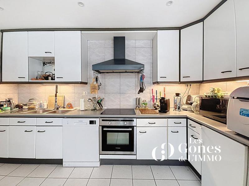 Appartement - 103 m² - 4 pièces