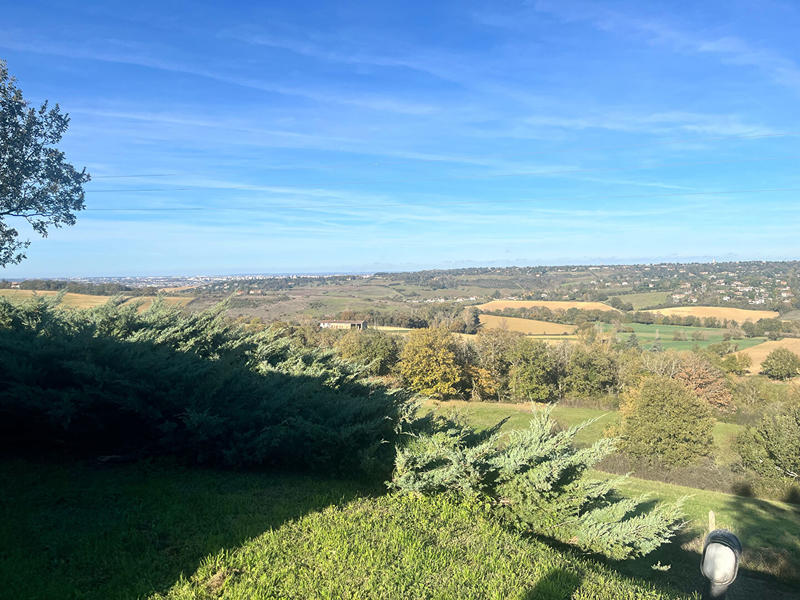 Maison - 218 m² - 6 pièces