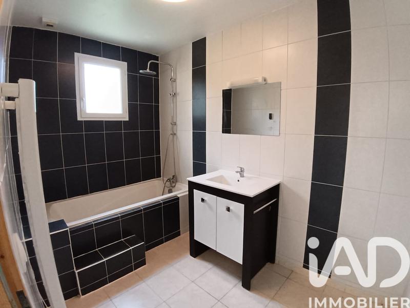 Maison - 122 m² - 7 pièces