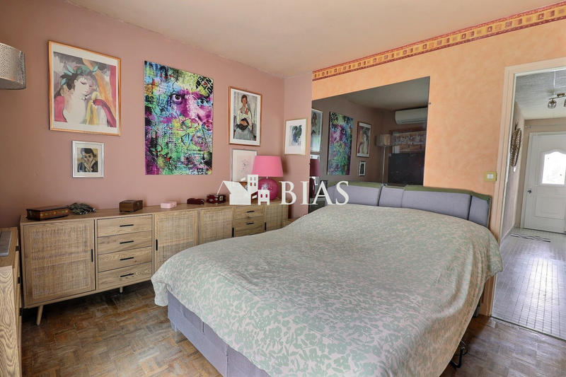 Maison - 101 m² - 5 pièces