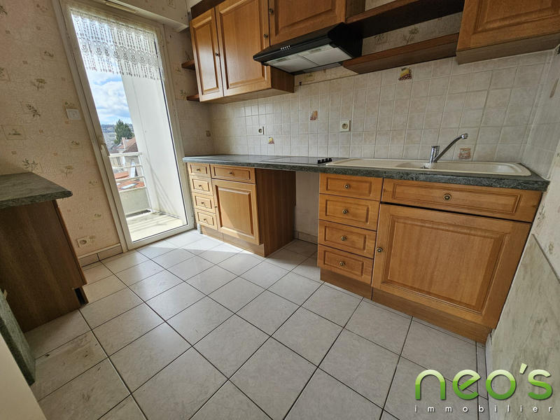 Appartement - 111 m² - 5 pièces