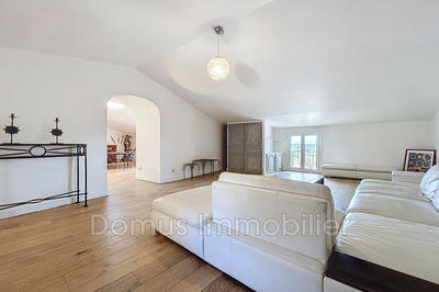 Maison de village - 200 m² - 6 pièces