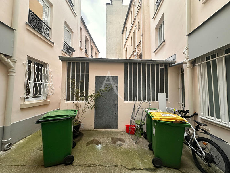 Local d'activité / Entrepôt - 10 m²