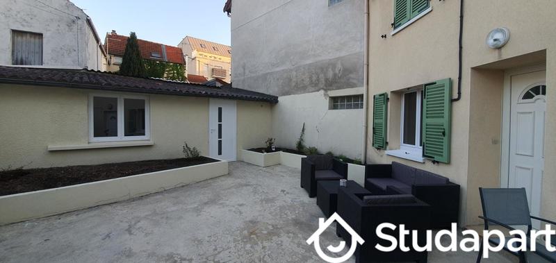 Chambre - 22 m² - 1 pièce