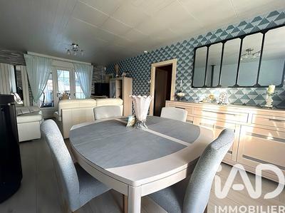 Maison - 101 m² - 5 pièces