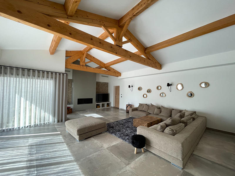 Maison - 500 m² - 6 pièces