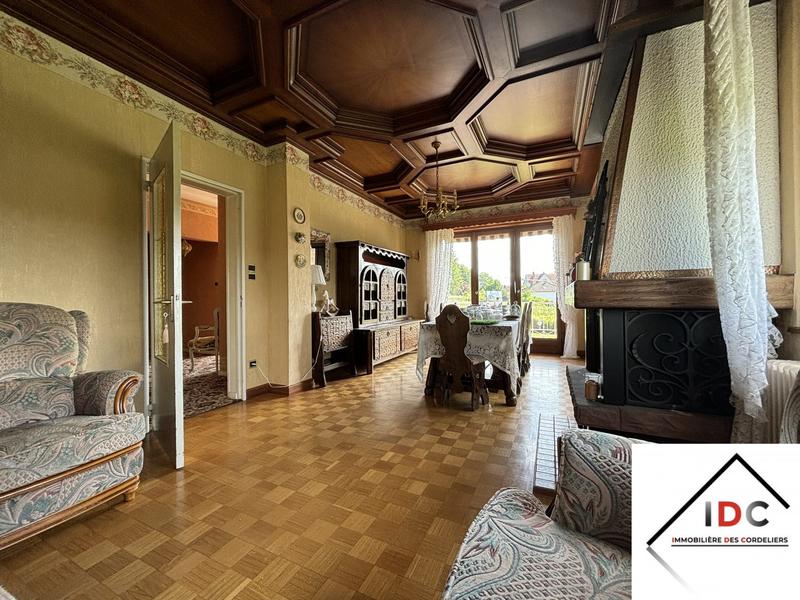 Maison - 105 m² - 5 pièces