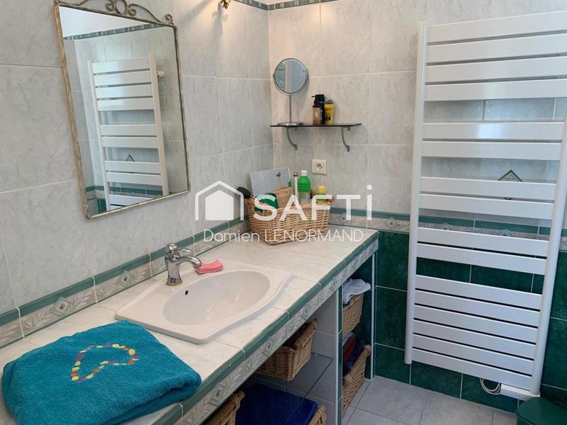 Maison - 205 m² - 6 pièces