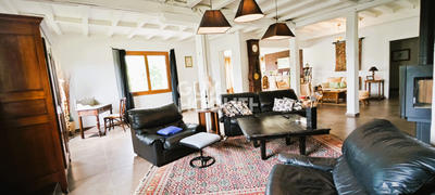 Maison - 510 m² - 12 pièces