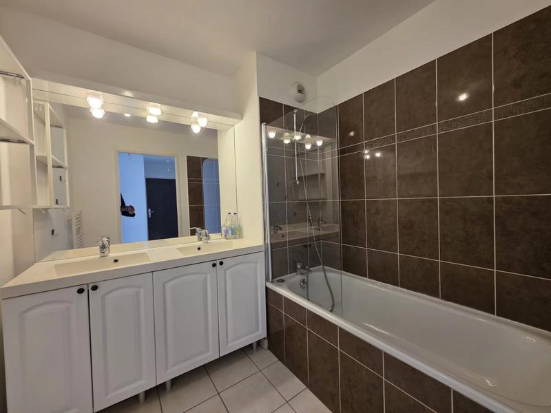 Appartement - 59 m² - 3 pièces