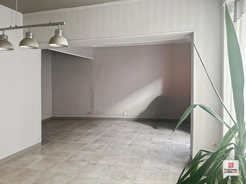 Maison - 211 m² - 10 pièces